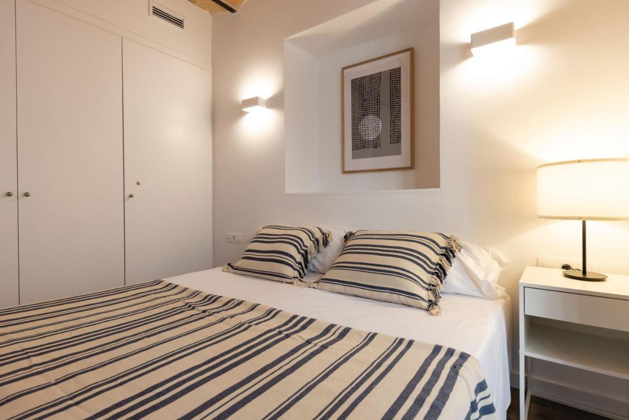 Bravissimo Cort Reial Entresol B Apartment Girona Ngoại thất bức ảnh