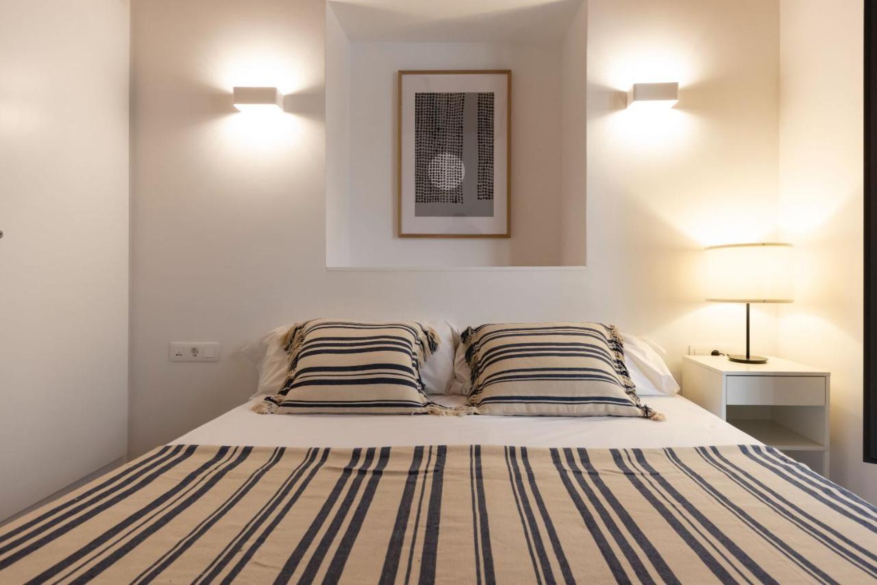 Bravissimo Cort Reial Entresol B Apartment Girona Ngoại thất bức ảnh