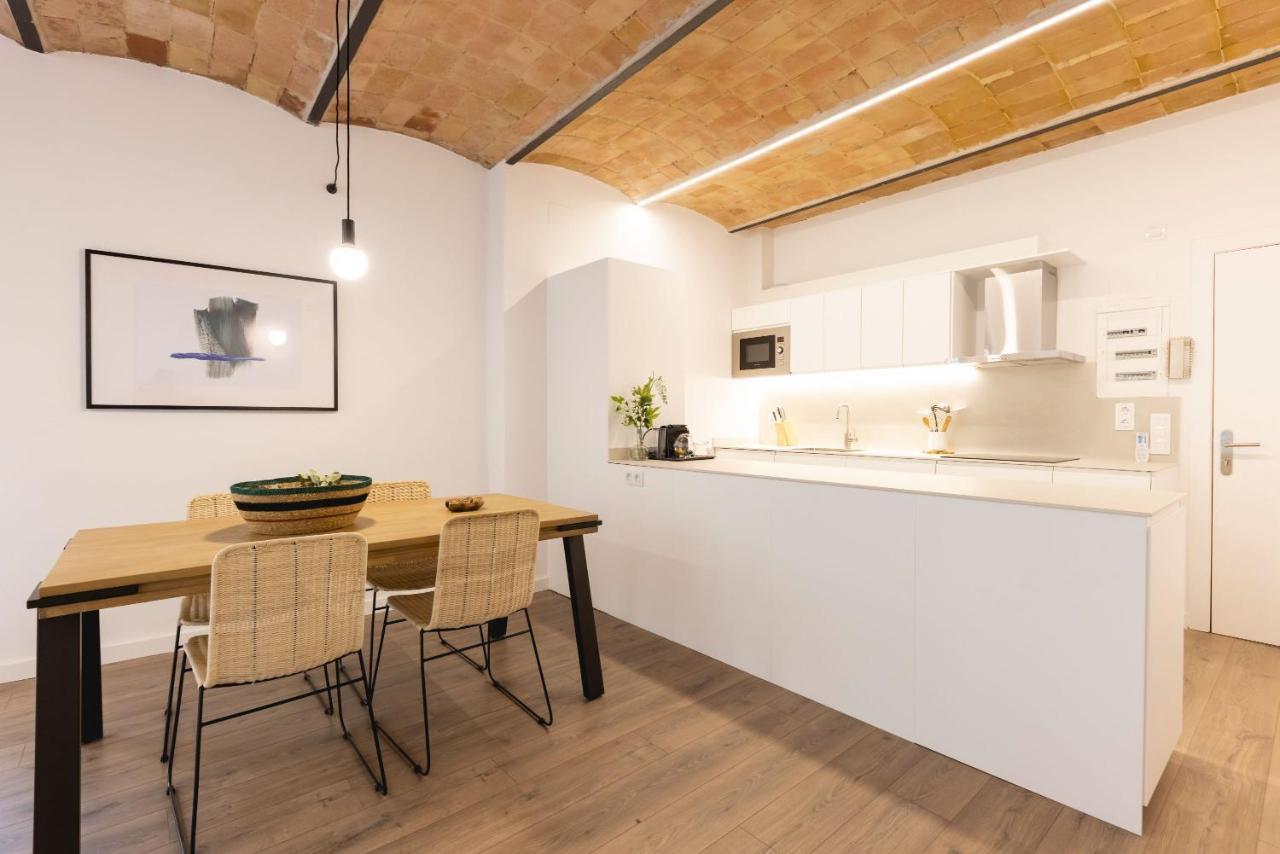 Bravissimo Cort Reial Entresol B Apartment Girona Ngoại thất bức ảnh
